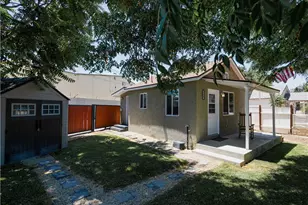 23947 Race St, Newhall, CA 91321 - Photo 2