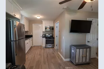 23947 Race Street, Newhall, CA 91321 - Photo 4