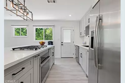 7058 Fullbright, Winnetka, CA 91306 - Photo 18