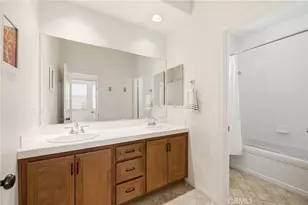 2273 Swift Fox Ct, Simi Valley, CA 93065 - Photo 32
