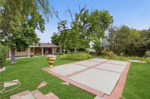 20434 Clark, Woodland Hills, CA 91367 - Photo 22
