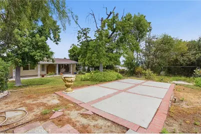 20434 Clark, Woodland Hills, CA 91367 - Photo 28