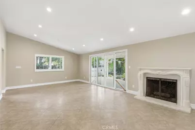 20434 Clark, Woodland Hills, CA 91367 - Photo 8