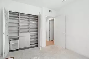 21301 Erwin St, Woodland Hills, CA 91367 - Photo 20