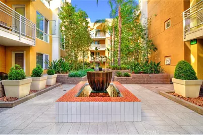 21301 Erwin Street #545, Woodland Hills, CA 91367 - Photo 26