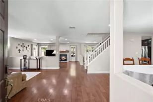 30030 Penrose Ln, Castaic, CA 91384 - Photo 2
