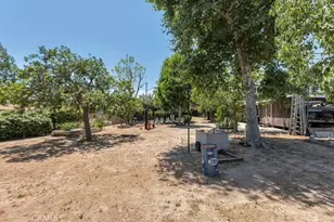 10340 Independence Ave, Chatsworth, CA 91311 - Photo 32