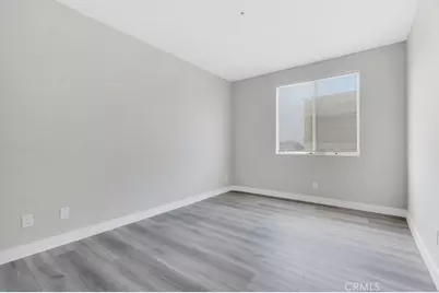 16940 Chatsworth, Granada Hills, CA 91344 - Photo 28