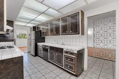 7560 Hollywood Boulevard #110, Los Angeles, CA 90046 - Photo 16
