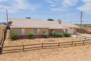 10348 Peach Ave, California City, CA 93505 - Photo 24