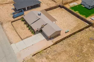 10348 Peach Ave, California City, CA 93505 - Photo 30