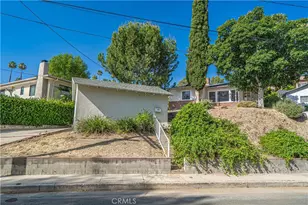 21516 Villena, Woodland Hills, CA 91364 - Photo 2