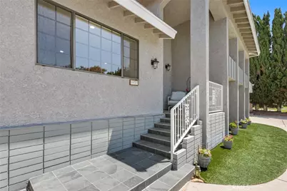 19723 Romar Street, Chatsworth, CA 91311 - Photo 4