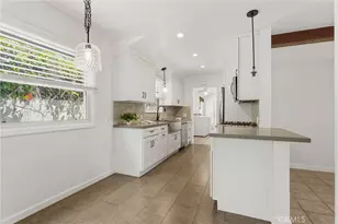 23047 Friar, Woodland Hills, CA 91367 - Photo 10
