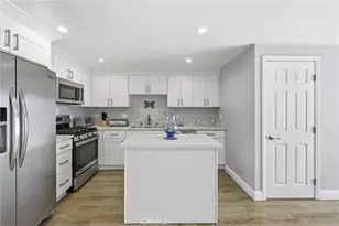 16717 Vanowen St, Van Nuys, CA 91406 - Photo 6