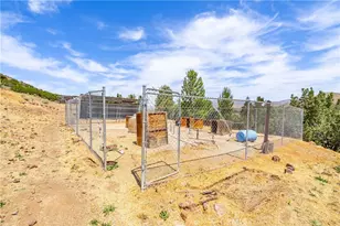 31751 Lake Meadow Rd, Acton, CA 93510 - Photo 52