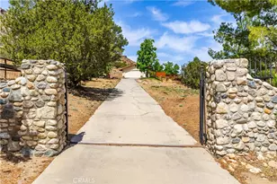 31751 Lake Meadow Rd, Acton, CA 93510 - Photo 4