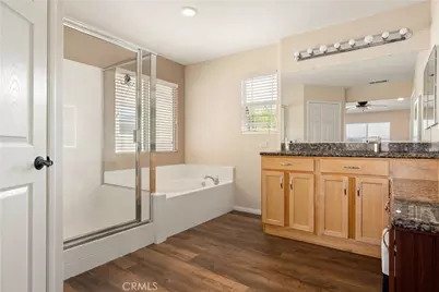 13013 Mesa Verde Way, Sylmar, CA 91342 - Photo 16