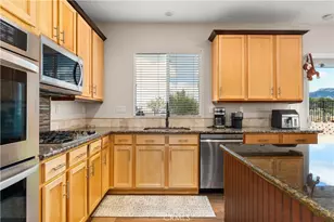 13013 Mesa Verde Way, Sylmar, CA 91342 - Photo 4