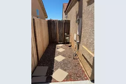 1148 Evergreen Court, Rosamond, CA 93560 - Photo 32