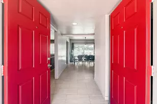 5856 Greenview Rd, Calabasas, CA 91302 - Photo 4