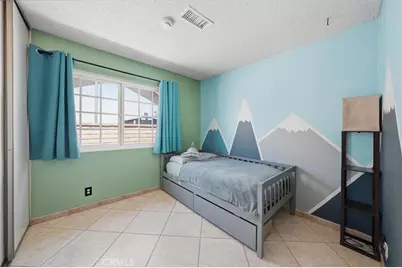 21617 Turmeric Court, Saugus, CA 91350 - Photo 20