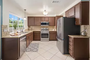 21617 Turmeric Ct, Saugus, CA 91350 - Photo 14