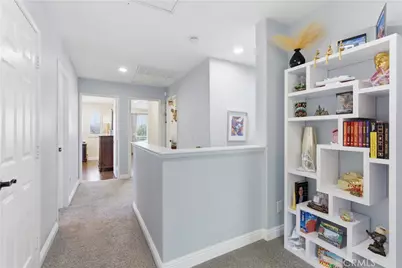 18304 Avocet Court, Canyon Country, CA 91387 - Photo 22