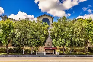 14050 Magnolia Blvd, Sherman Oaks, CA 91423 - Photo 2