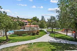 18168 W Sundowner Way, Canyon Country, CA 91387 - Photo 30