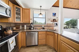 27200 Bear Valley Rd, Tehachapi, CA 93561 - Photo 16