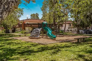 22170 James Alan Cir, Chatsworth, CA 91311 - Photo 32
