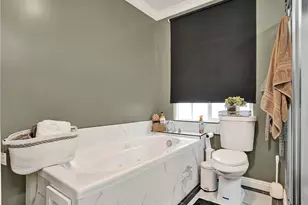 15474 Celtic St, Los Angeles, CA 91345 - Photo 20