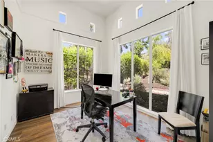 2305 Waring, Agoura Hills, CA 91301 - Photo 14