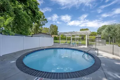 24223 La Glorita Circle, Newhall, CA 91321 - Photo 34