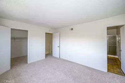 24223 La Glorita Circle, Newhall, CA 91321 - Photo 18
