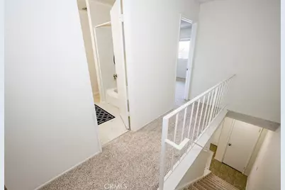 24223 La Glorita Circle, Newhall, CA 91321 - Photo 16