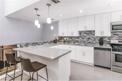 4327 Freedom #5, Calabasas, CA 91302 - Photo 8
