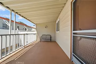 31301 Lakehills Road, Castaic, CA 91384 - Photo 4