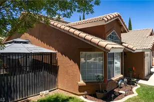 40053 Lloyds Ct, Palmdale, CA 93551 - Photo 4