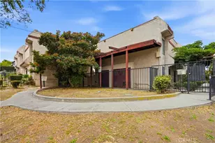 11401 Berendo Ave, Los Angeles, CA 90044 - Photo 22