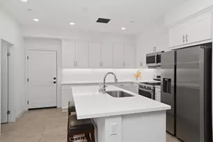 10775 Champions, Cypress, CA 90720 - Photo 14
