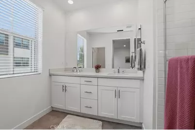 10775 Champions, Cypress, CA 90720 - Photo 34