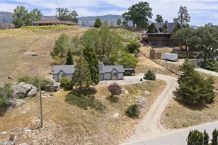 23500 Lakeview, Tehachapi, CA 93561 - Photo 4