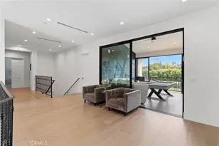 23042 Calvert St, Woodland Hills, CA 91367 - Photo 32