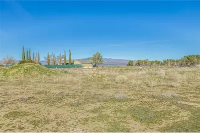 7930 Elder, Rosamond, CA 93560 - Photo 34