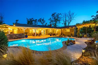 2555 W Avenue M8, Palmdale, CA 93551 - Photo 1