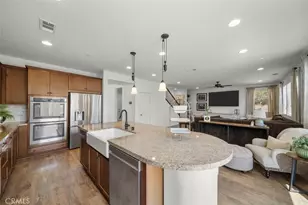 20726 Celadon Ct, Saugus, CA 91350 - Photo 14