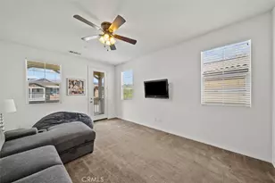 20726 Celadon Ct, Saugus, CA 91350 - Photo 22