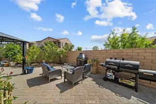 20726 Celadon Ct, Saugus, CA 91350 - Photo 40